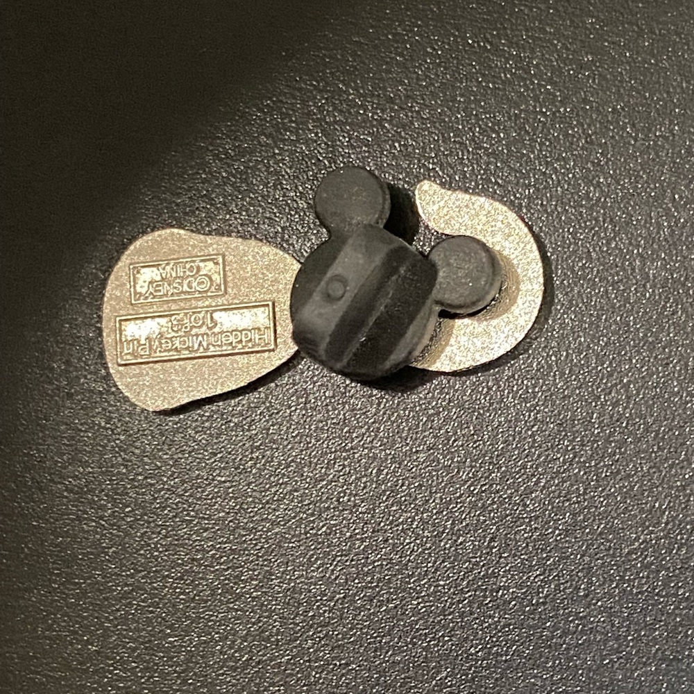 Disney Pin - Picture 4 of 4